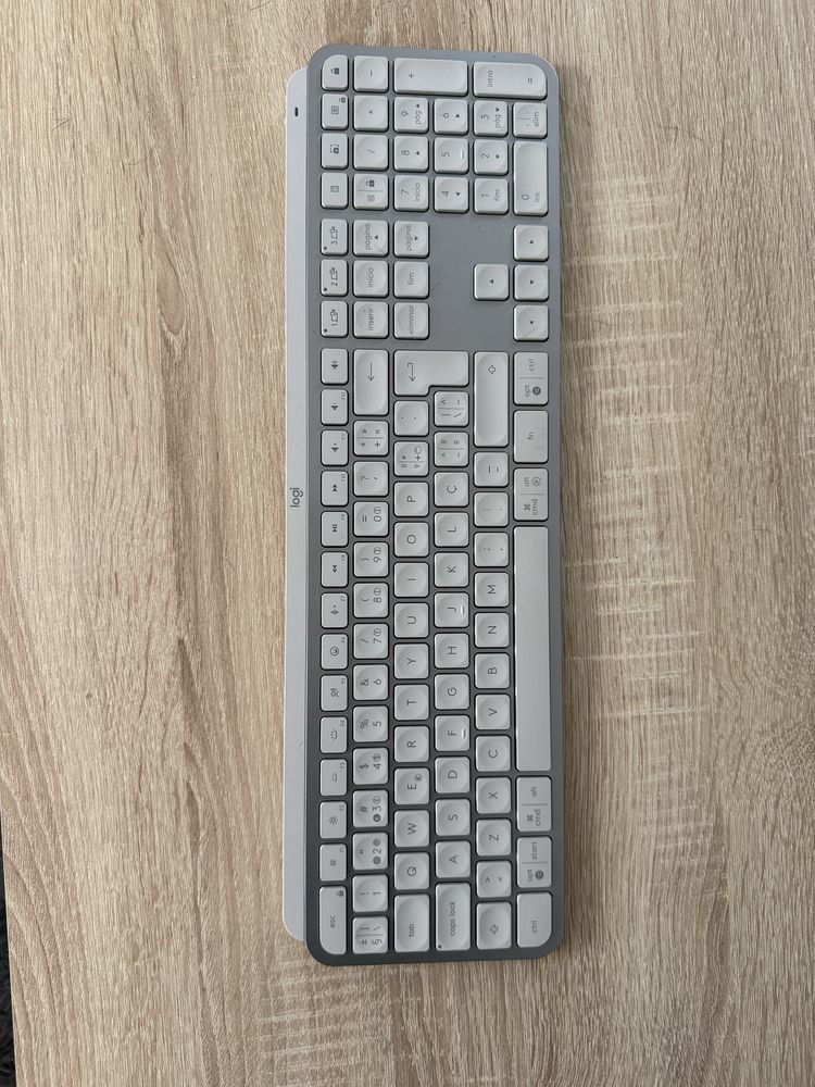 Teclado Logitech MX Keys Mac Grey PT layout