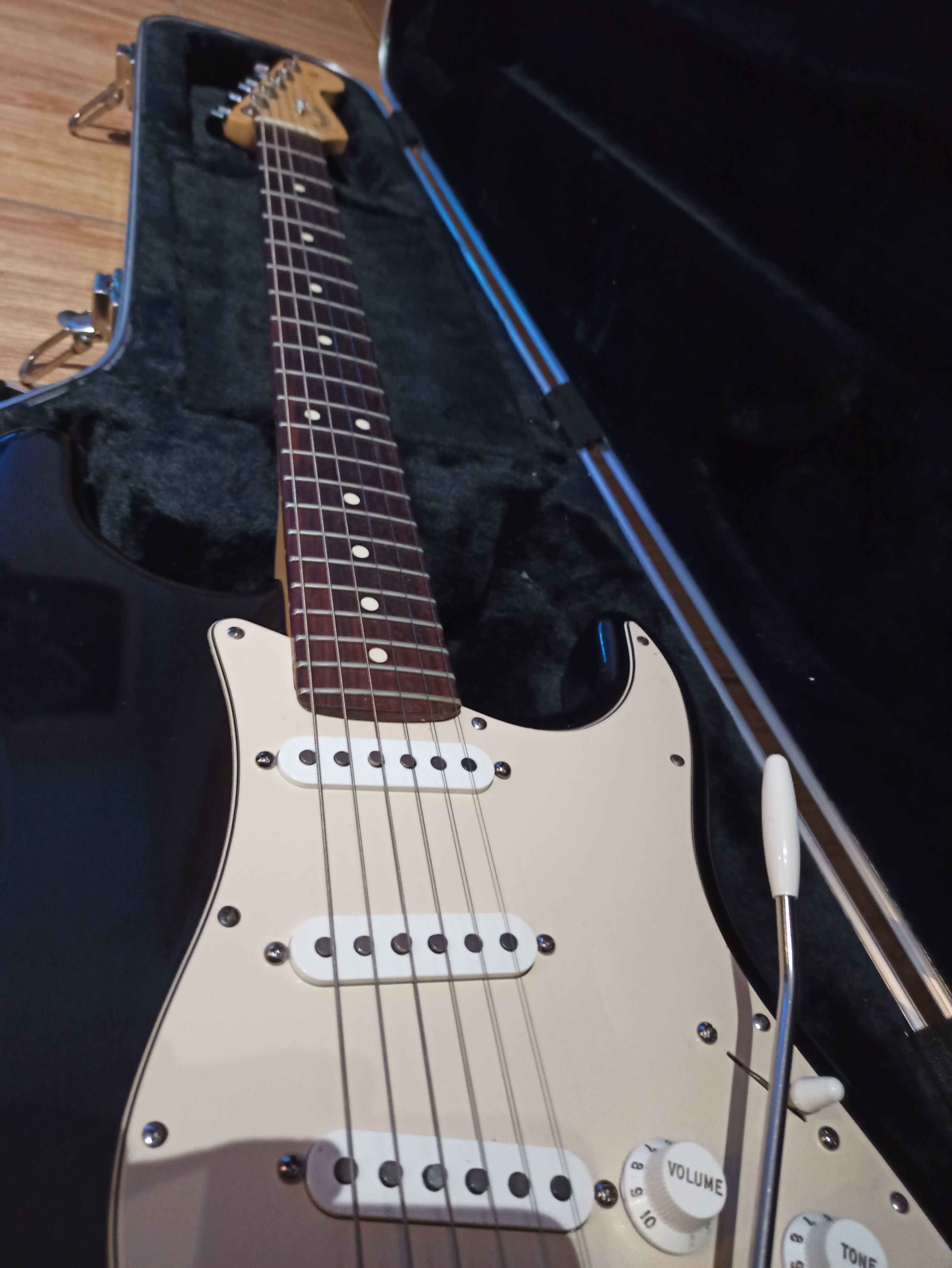 Fender Stratocaster USA (bez futerału)