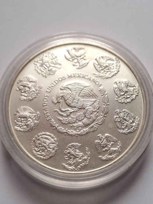 Серебряная монета Либертад 2011 . 250 эскудо Argor Heraeus