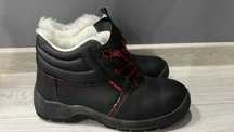 Buty robocze firmy Art Master, zimowe ocieplane, roz 46.