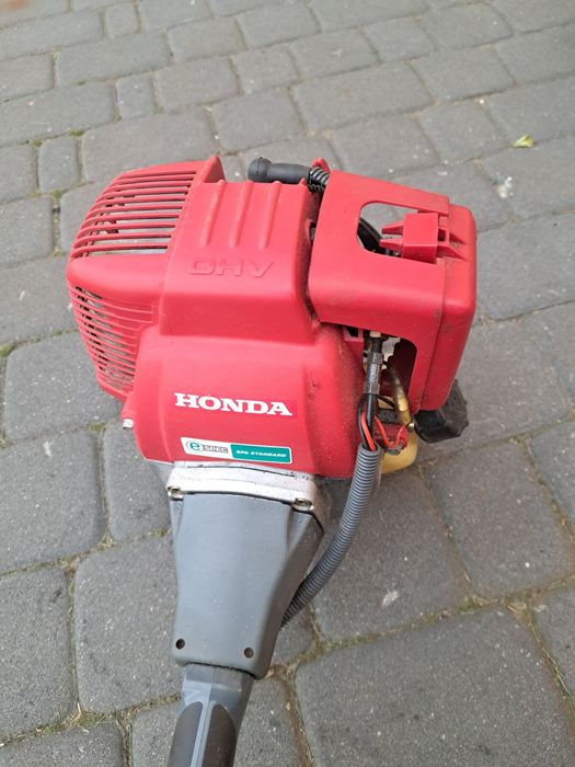 Kosa spalinowa Honda UMK431E 4takt