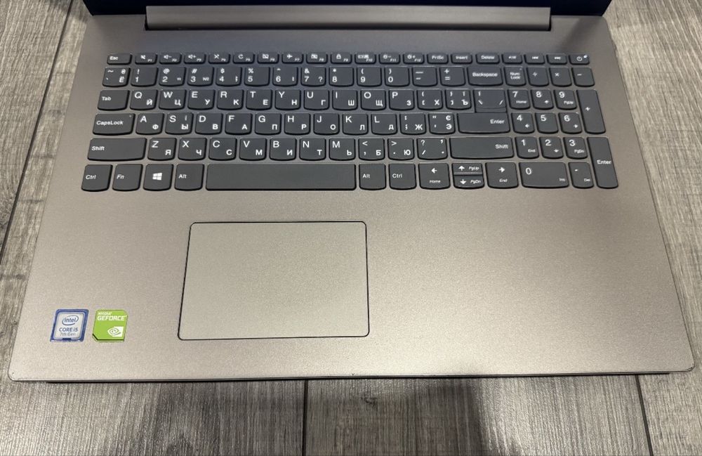 Ігровий ноутбук. nVidia MX130 2Gb, i5 7200u, 8Gb DDR4, SSD240Gb.