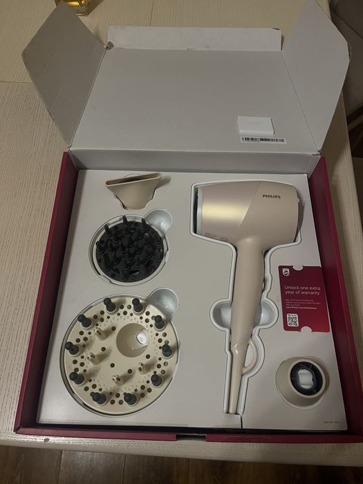 Фен Philips серії Sensel IQ