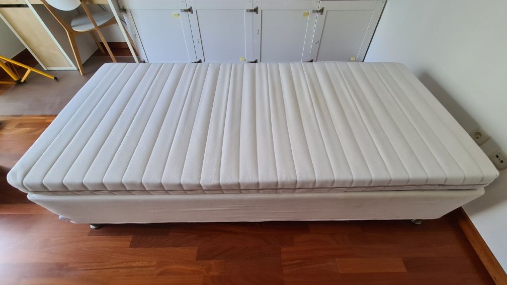 Colchão de espuma IKEA MALFORS com firmeza média, 90x200x12 cm