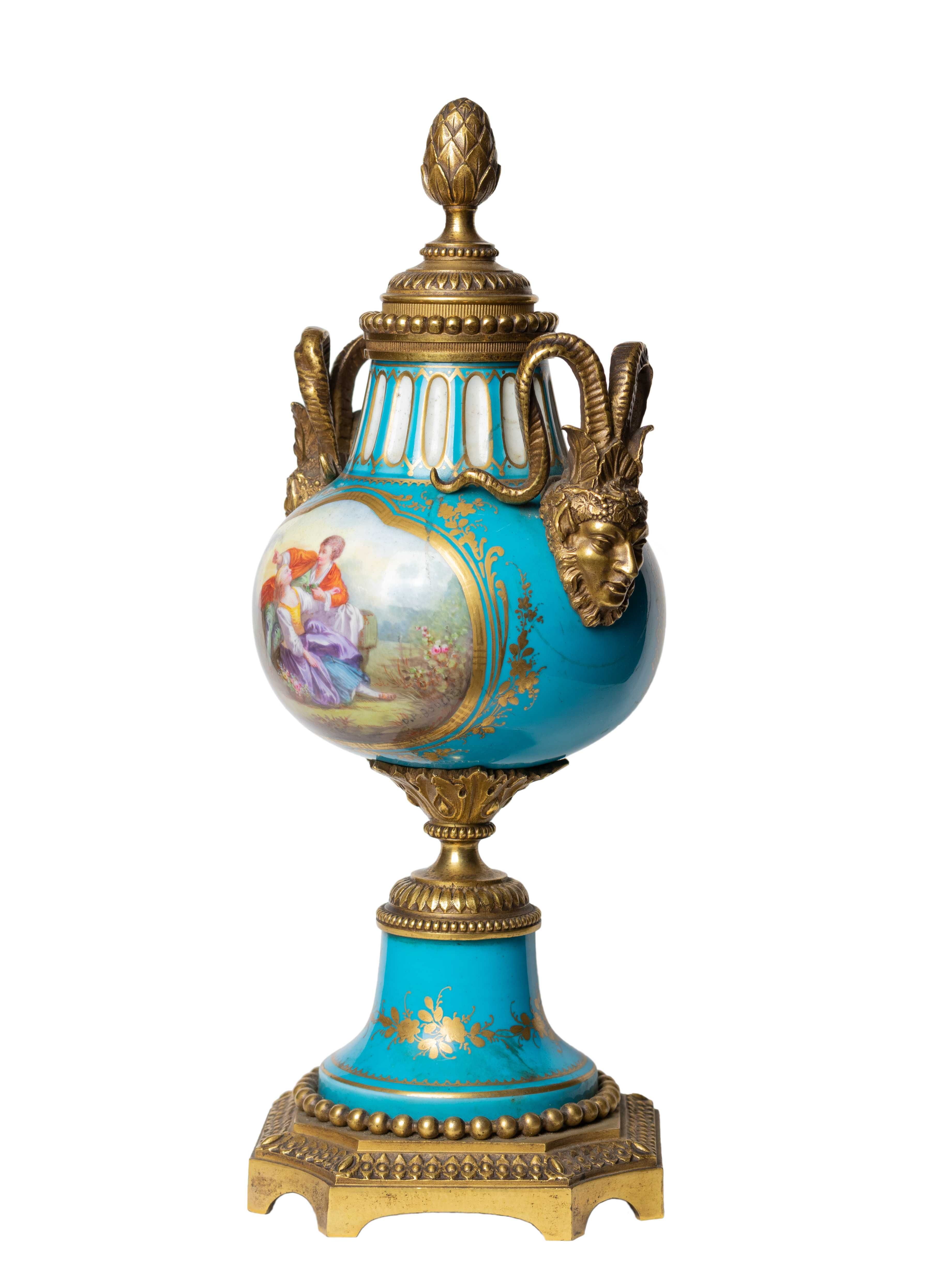 Candelabro porcelana Sèvres bronze François Boucher | século XVIII