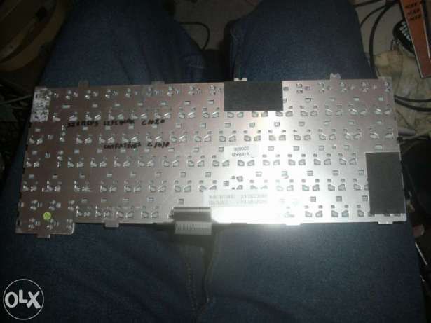Teclado K011446B1