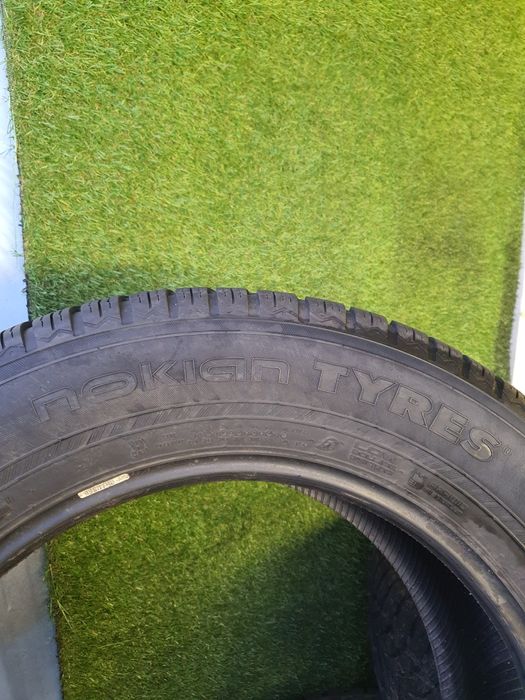 Nokian Tyres WR suv4 255/60 R18