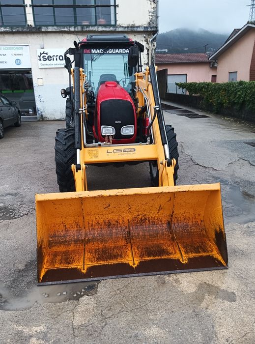 Vendo valtra A75 (2006)