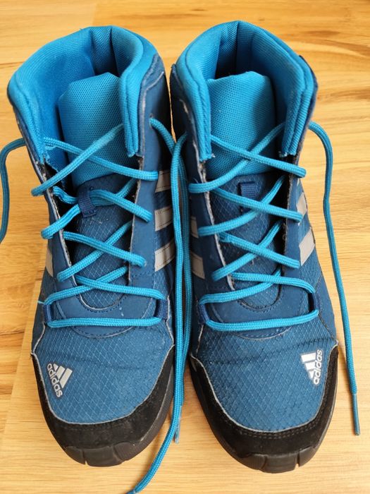 Buty Adidas chłopięce 40