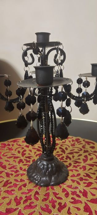 Czarny swiecznik glamour