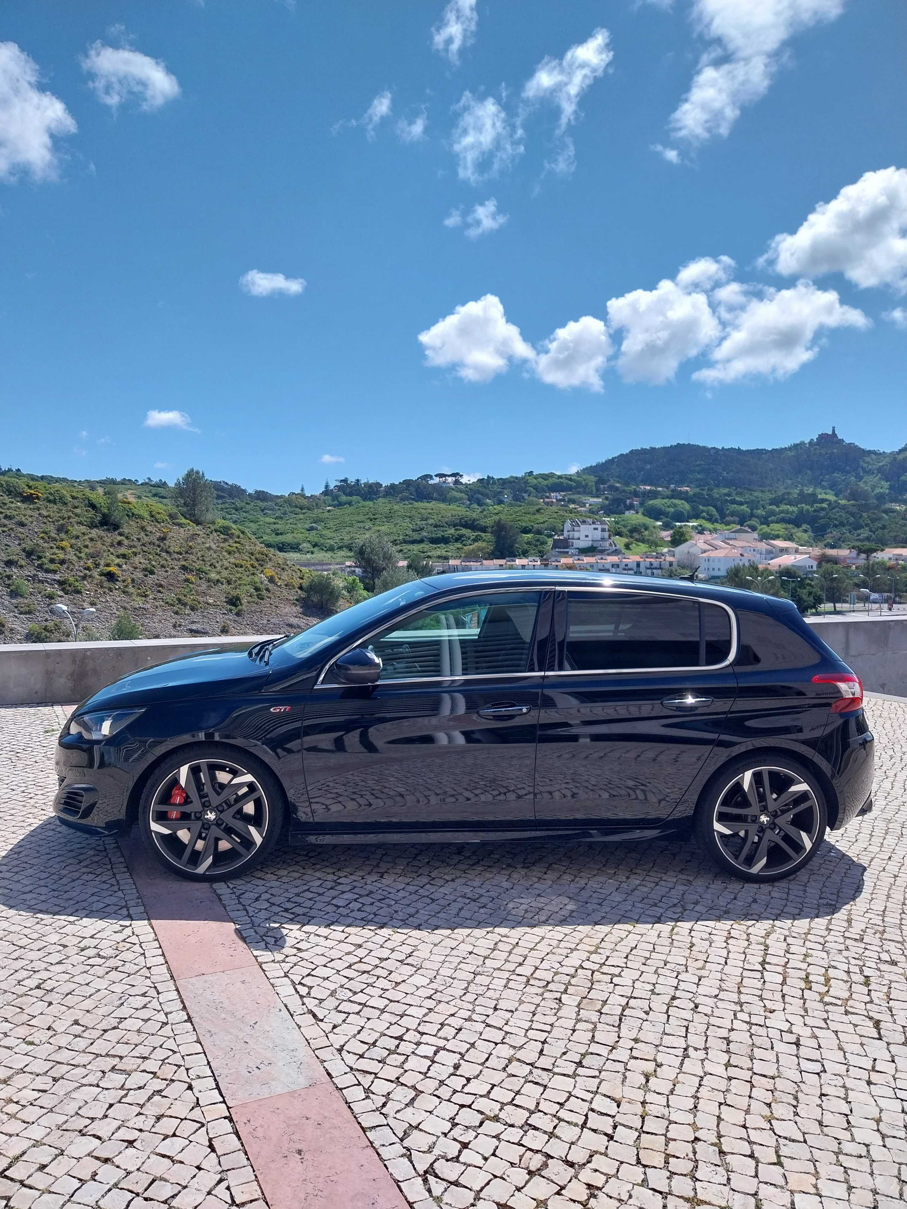 308 GTI by Peugeot Sport