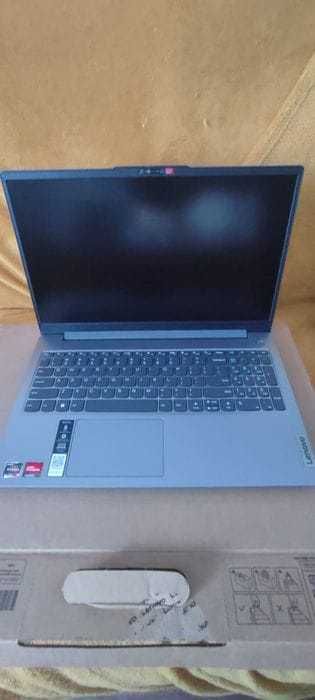 Laptop Lenovo IdeaPad Slim3 Nowy na gwarancji