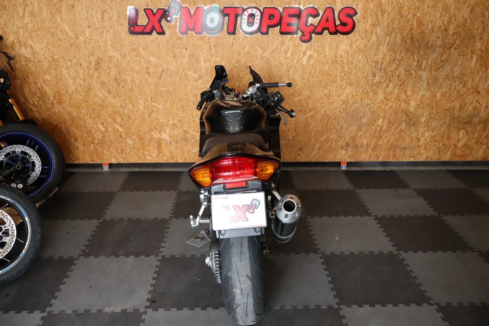 Honda VFR 800 para peças.