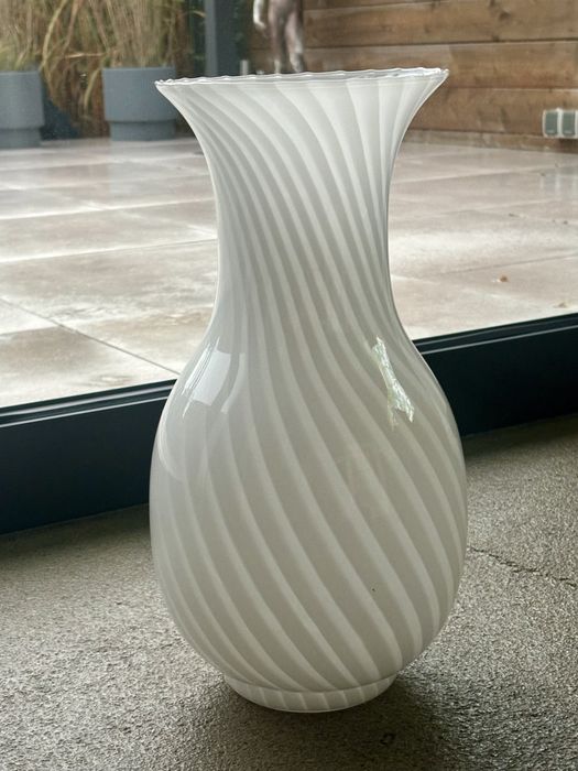 Wielki Piękny Biały Wazon Murano Swirl Unikat Włochy 1970 Perfekcyjny