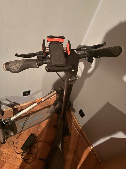 Hulajnoga elektryczna MOTUS Pro 10 Urban