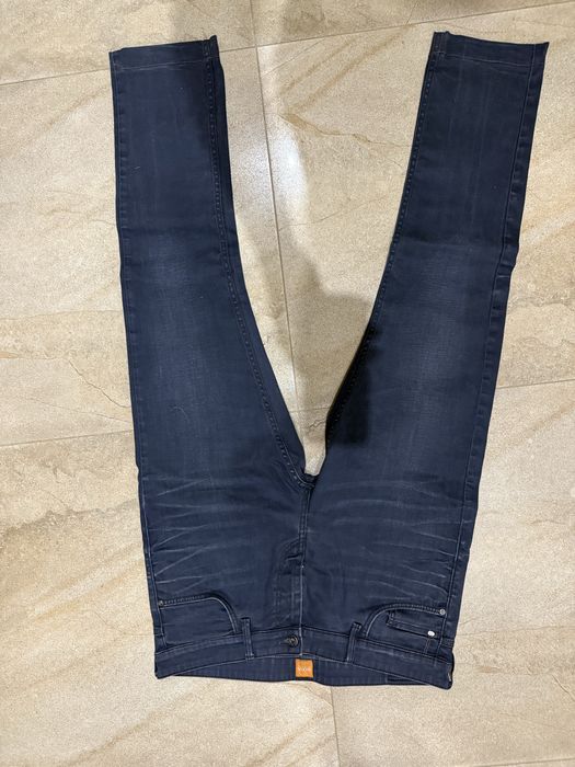 Джинсы Hugo Boss оригинал .