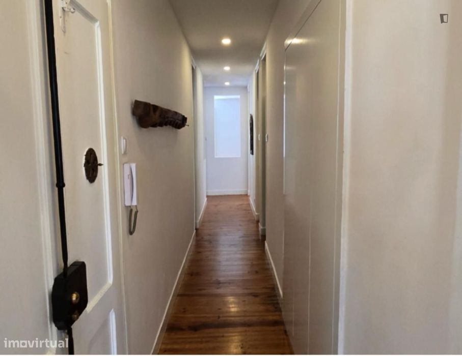 Apartamento com 3 quartos - localizado em Anjos Lisbon