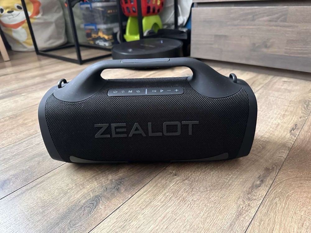 Zealot S79 Колонка