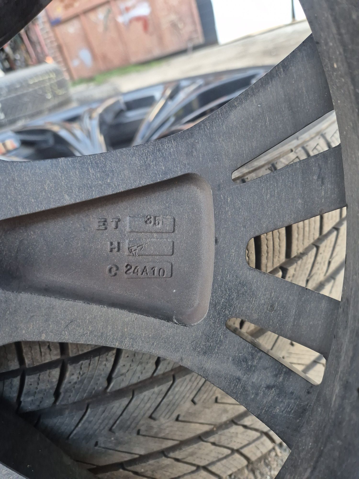 Felgi Alu R21 5x120 ET35 ET40 10J 11J Bmw X5 E70 X6 E71