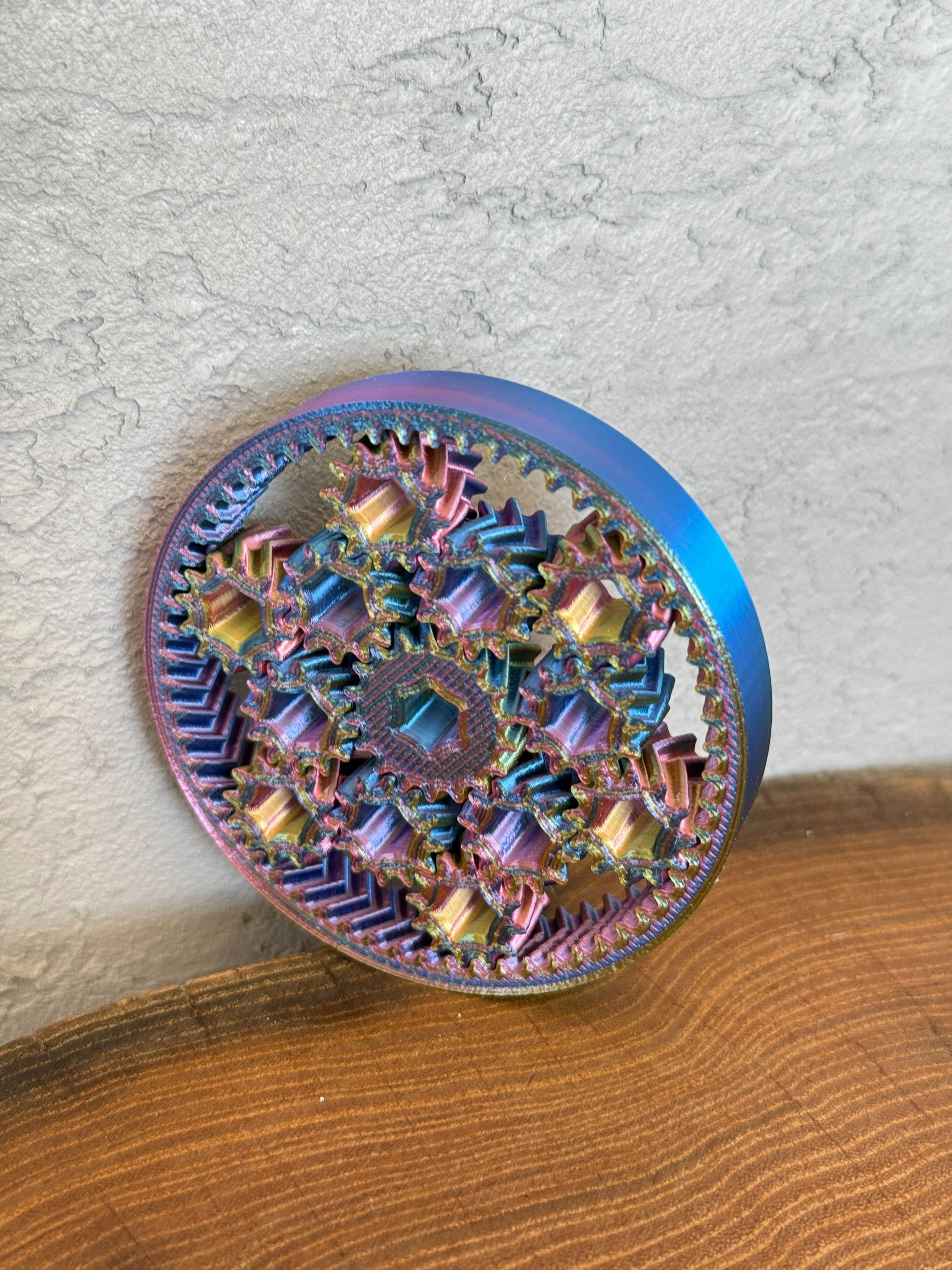 Fidget Spinner zębatki 75 mm, druk 3D – świetna zabawka antystresowa