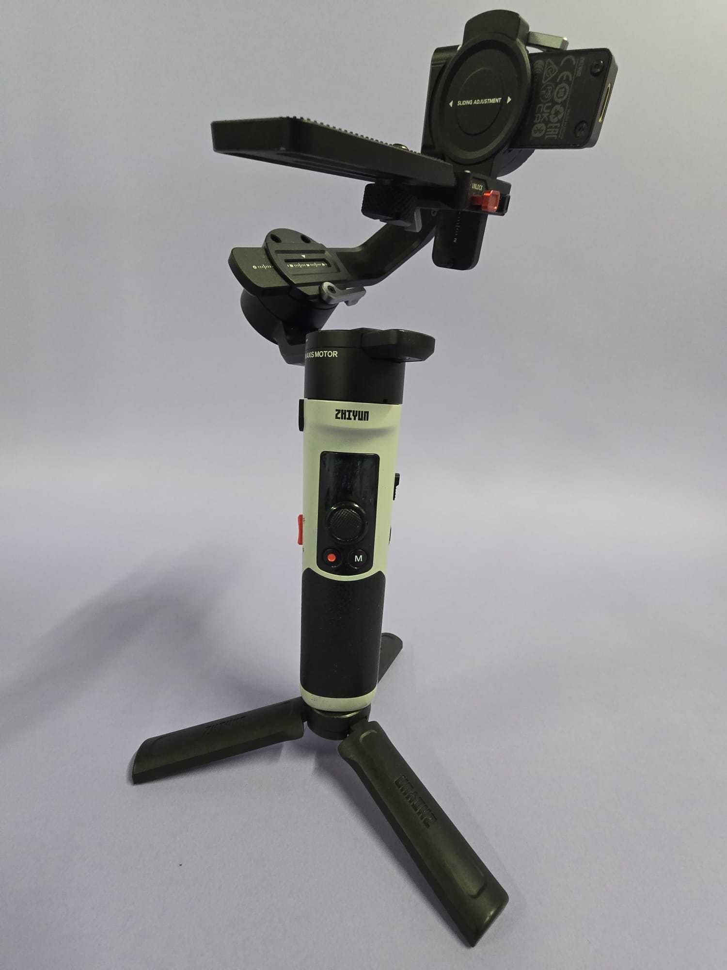 Zhiyun Crane M2S – gimbal z akcesoriami i torbą |