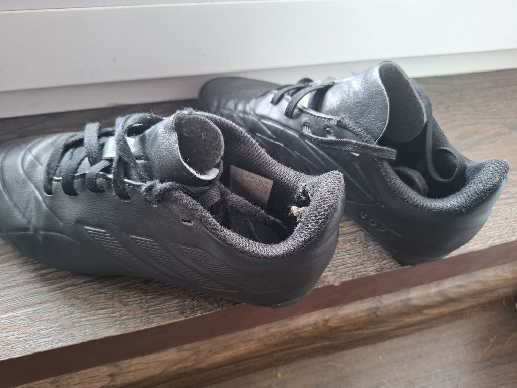 Korki czarne adidas copa roz. 33