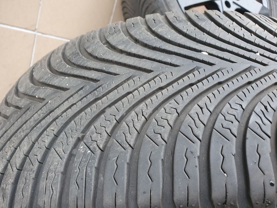 Felgi Dezent 17" Mercedes Audi Vw Skoda 5x112 ET48