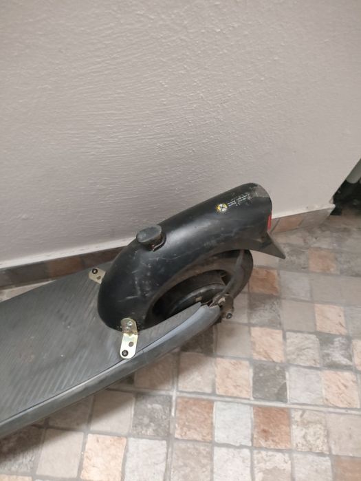 Vendo trotinete ninebot E2 partido para peças