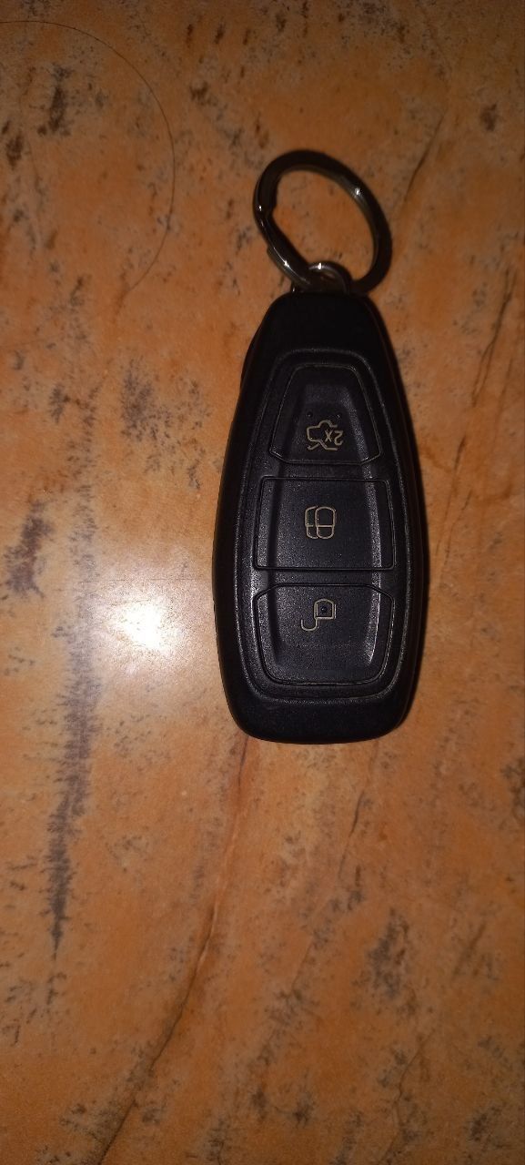 Ключ Ford Kuga 2013