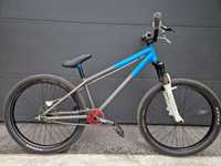 Rower Dirt-street Octane one Void Custom Metropolis Build 24"