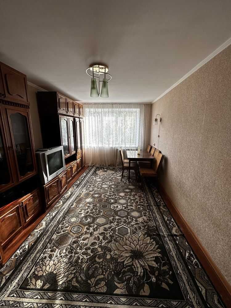 Продаж 3к квартири 62.6 кв. м на вул. Козацька Дубове