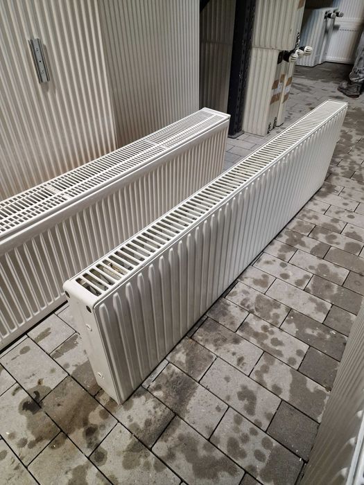 Grzejnik Używany 140x40 V22