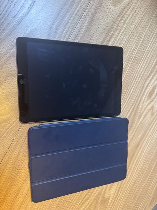 iPad 9. generacji 64 GB Wi-Fi  – Space Gray
