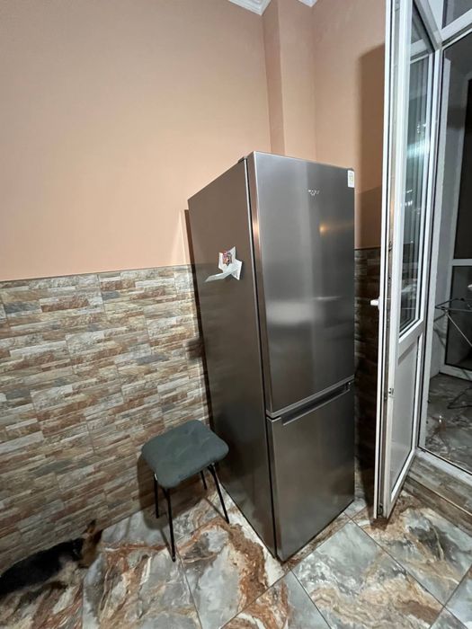 Здам у довгострокову оренду 1-кім кв по вул. Г. Хоткевича 10