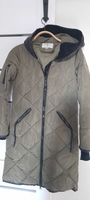 Пальто- куртка подовжене р.44- 46   , S, дуже тепле, оливкове