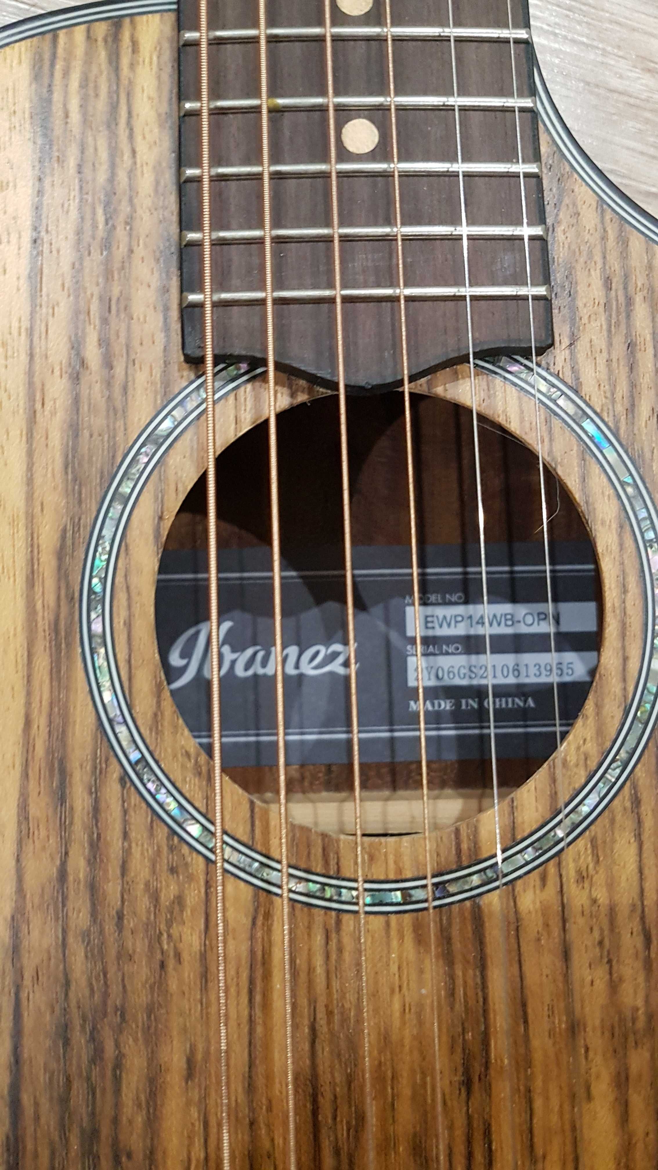 IBANEZ PICCOLO EWP14WB OPN - mała gitara akustyczna podróżna/guitalele