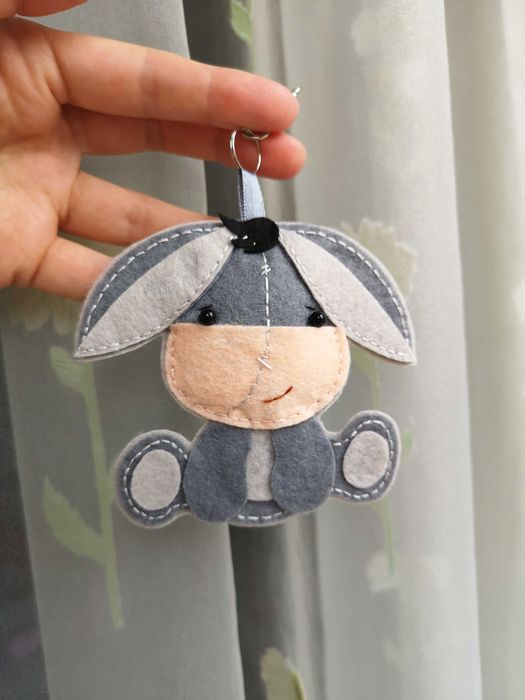 Breloczek-zawieszka Kłapouchy Handmade z filcu