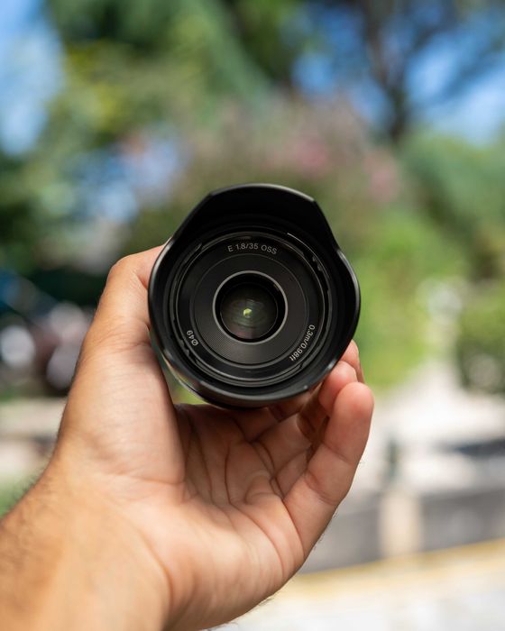 Lente Sony E 35mm F1.8 (NOVA)