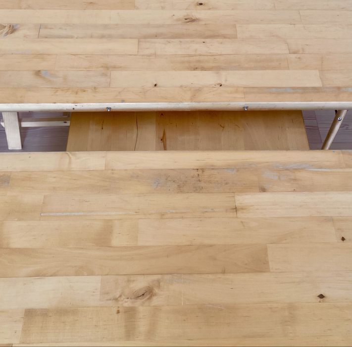 Mesa madeira maciça Ikea