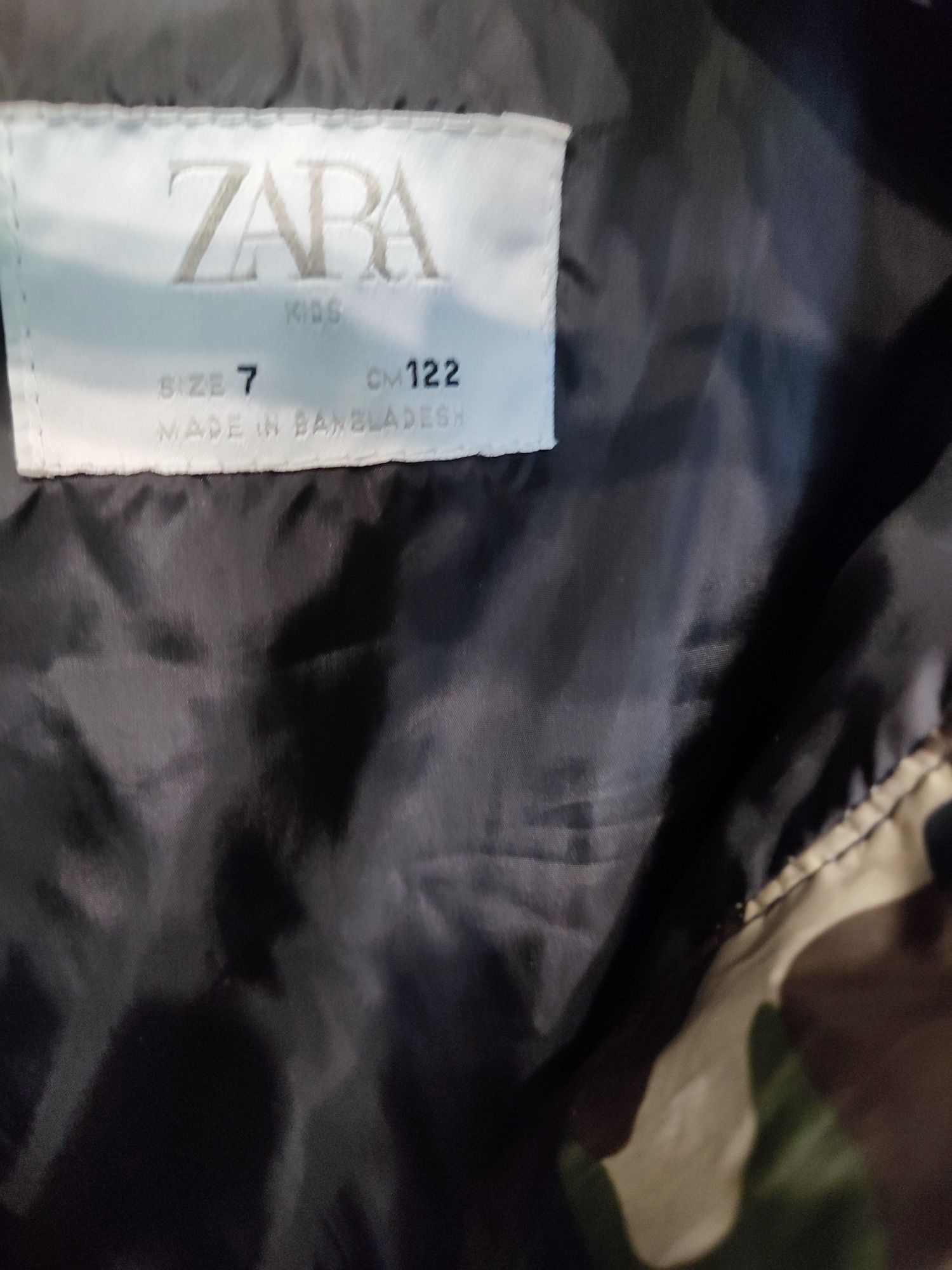 Курточка Zara б/у