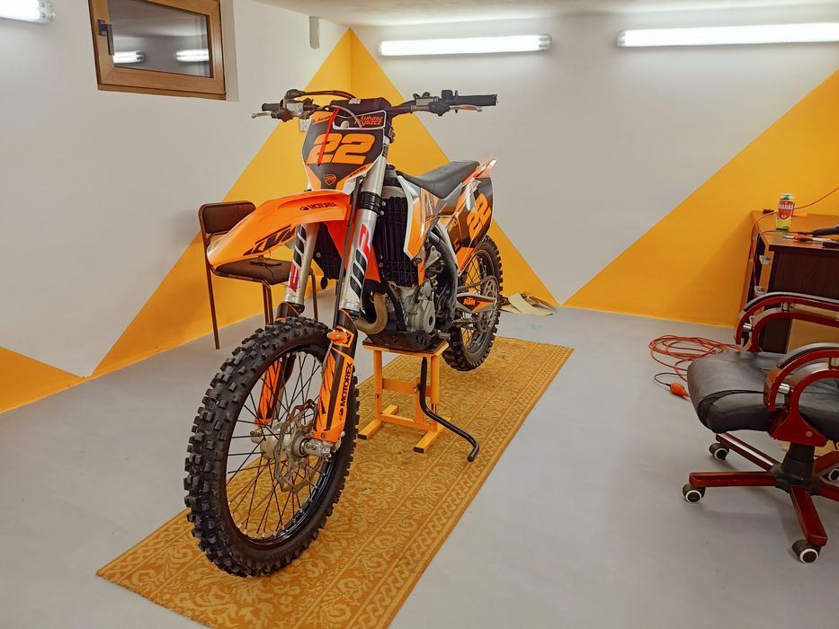 KTM sxf 250    .