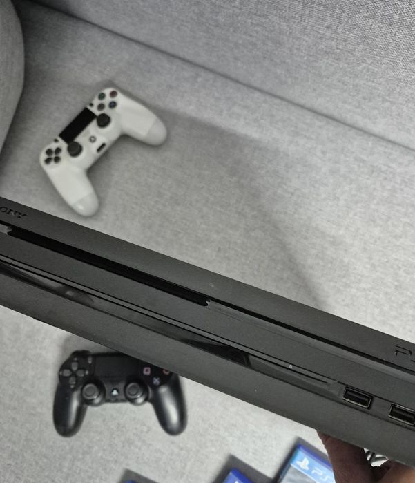 SonyPlaystation 4 pro