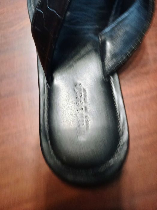 Шльопанці чоловічі шріряні