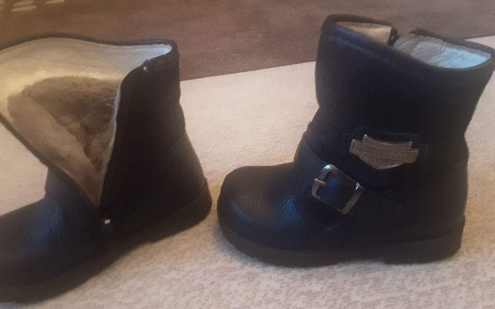 Сапожки детские теплые фирмыChicco-Tex Морокко, фирмы Gulliver.