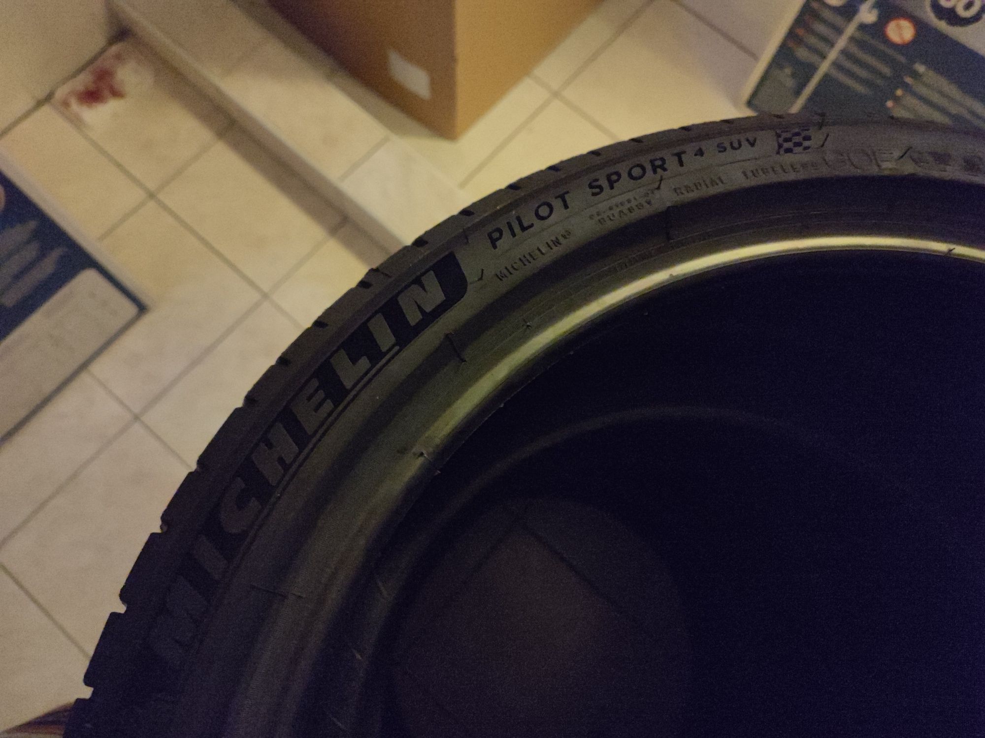 Michelin pilot sport 4 suv 255/40 r21