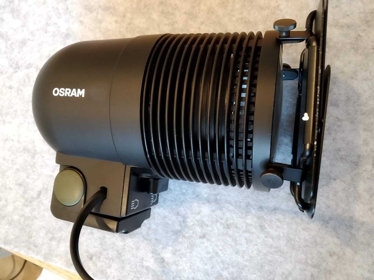 Profesjonalna lampa halogenowa OSRAM 1000W
