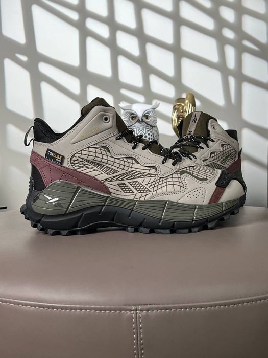 Чоловічі кросівки рібок на хутрі Reebok Zig Kinetica 2.5 Edge Fur
