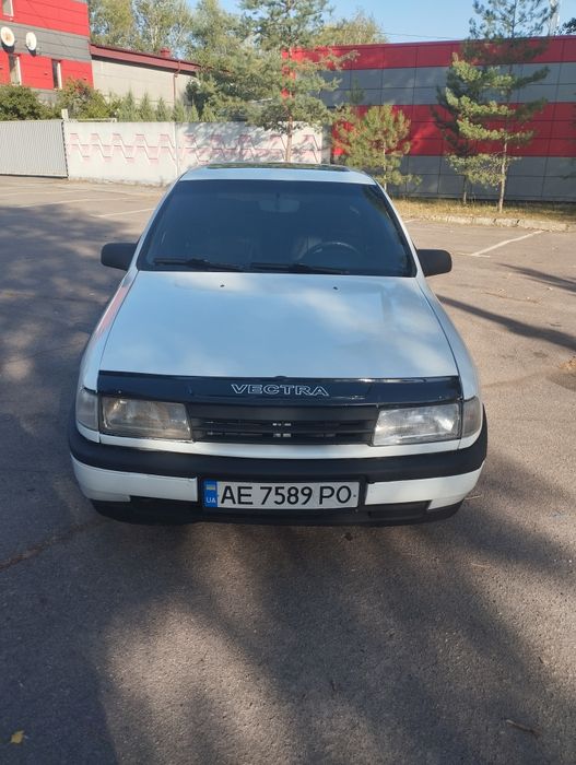 Опель Вектра А  инжектор