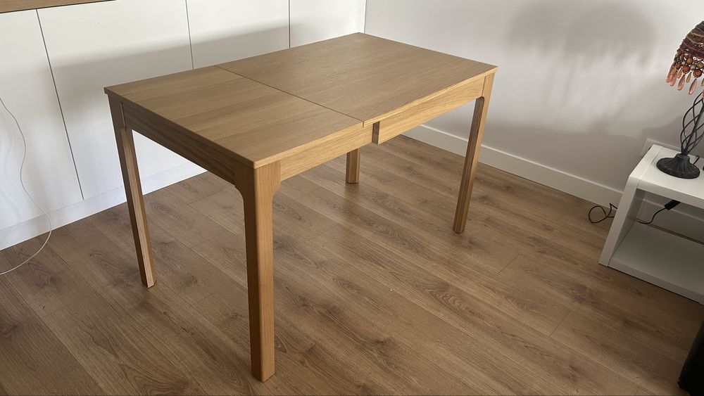 Mesa de jantar extensível Ikea