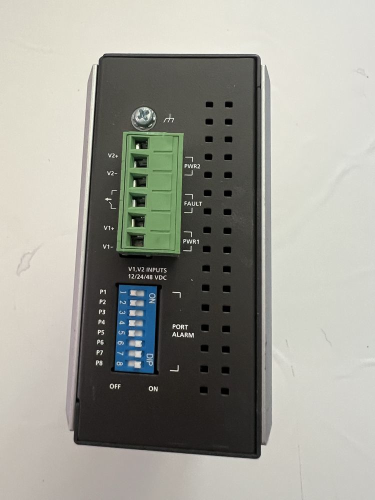 Switch internet rozdzielach przemyslowy moxa EDS-308